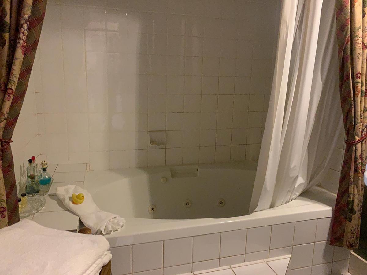 Haterleigh Heritage Inn Victoria Ngoại thất bức ảnh